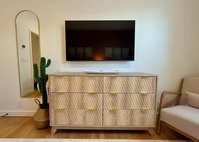 Holiday home New Lux Townhome Off Magnolia Rooftop Patio Fort Worth